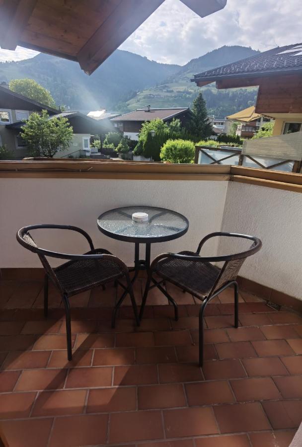 Zell Am Hotel 3*