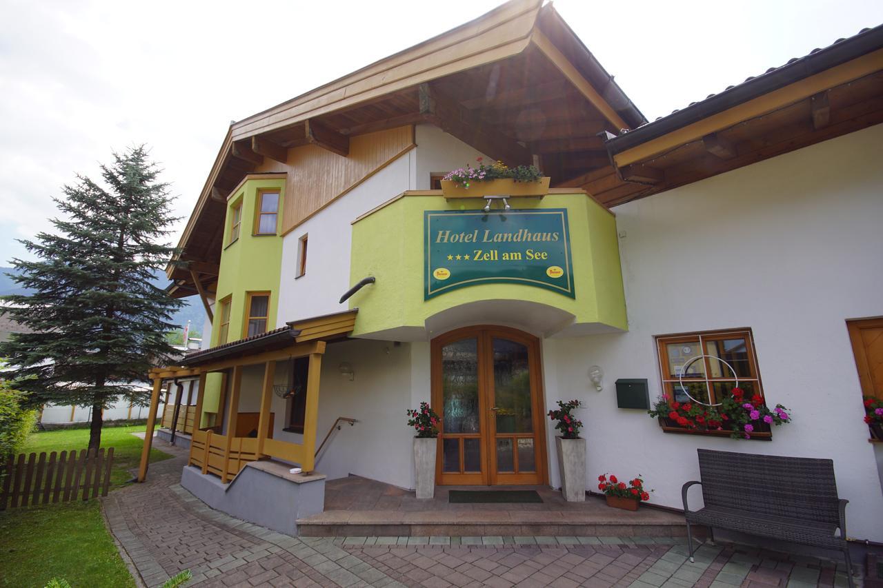 Zell Am 3*
